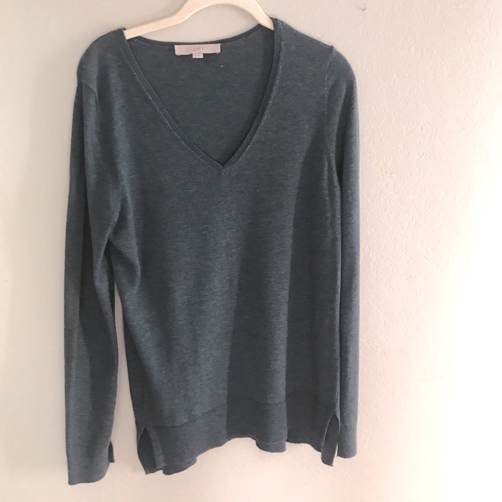 Loft Sweater size M